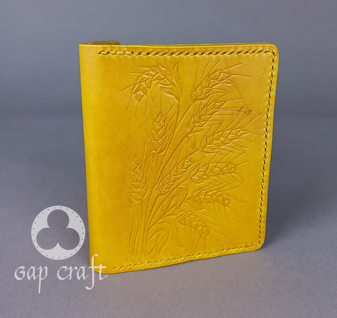 portfel miodowy przód 1280